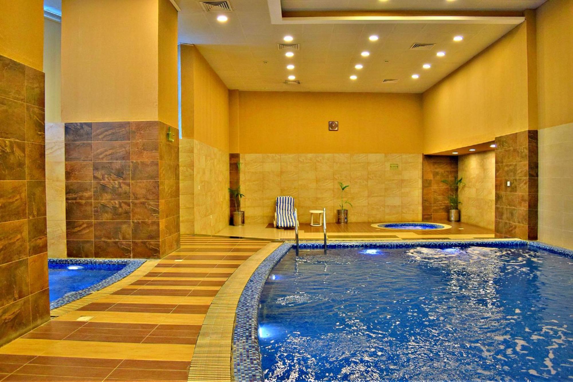 Centaurus Apartments イスラマバード エクステリア 写真