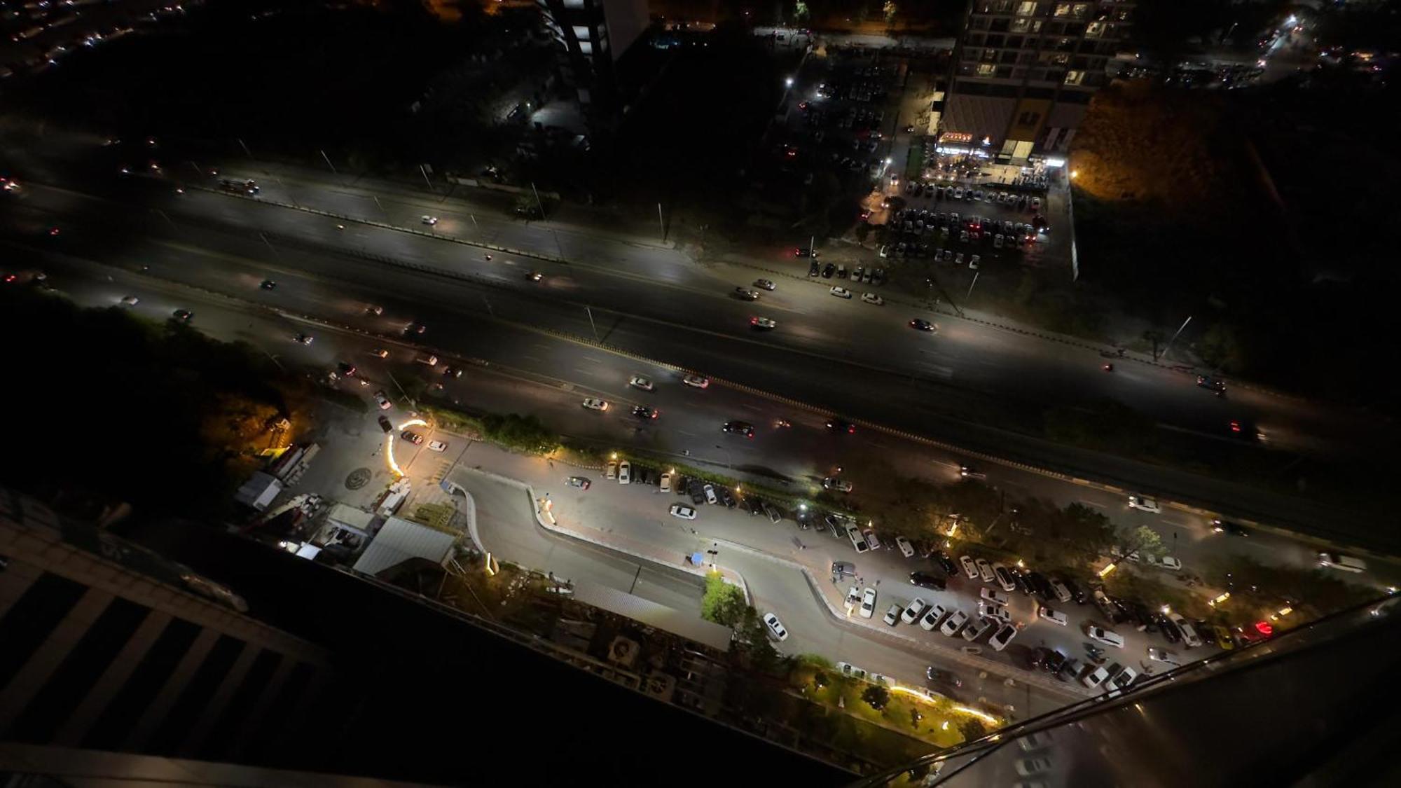 Centaurus Apartments イスラマバード エクステリア 写真