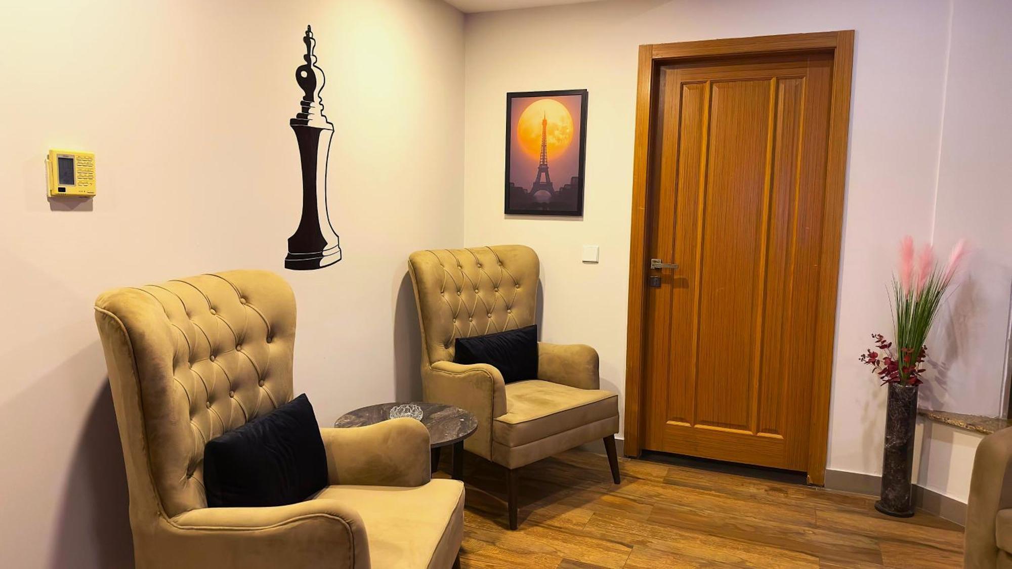 Centaurus Apartments イスラマバード エクステリア 写真